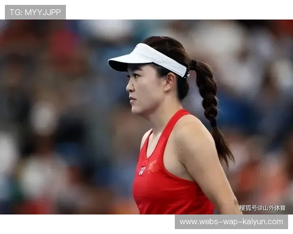 朱琳上网截击拿到关键分